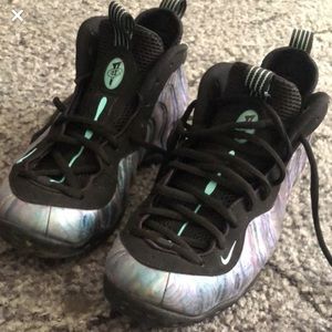 Nike air foamposite abalone basketball sneakers